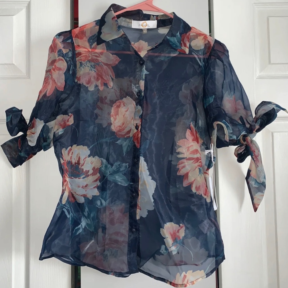 Navy Blue Floral Puff Sleeve Shirt